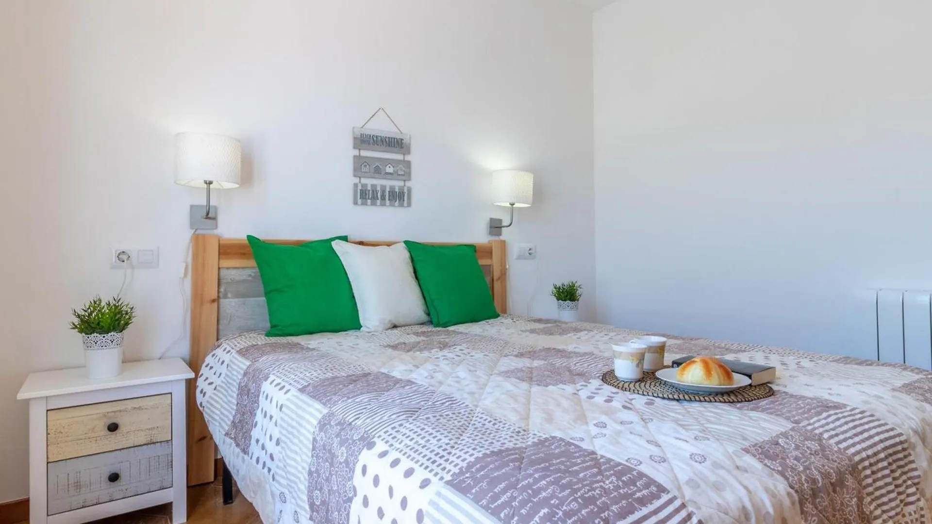 Holiday home Casa L'Escala, 2 Dormitorios, 5 Personas - Es-325-35 Torroella De Montgri